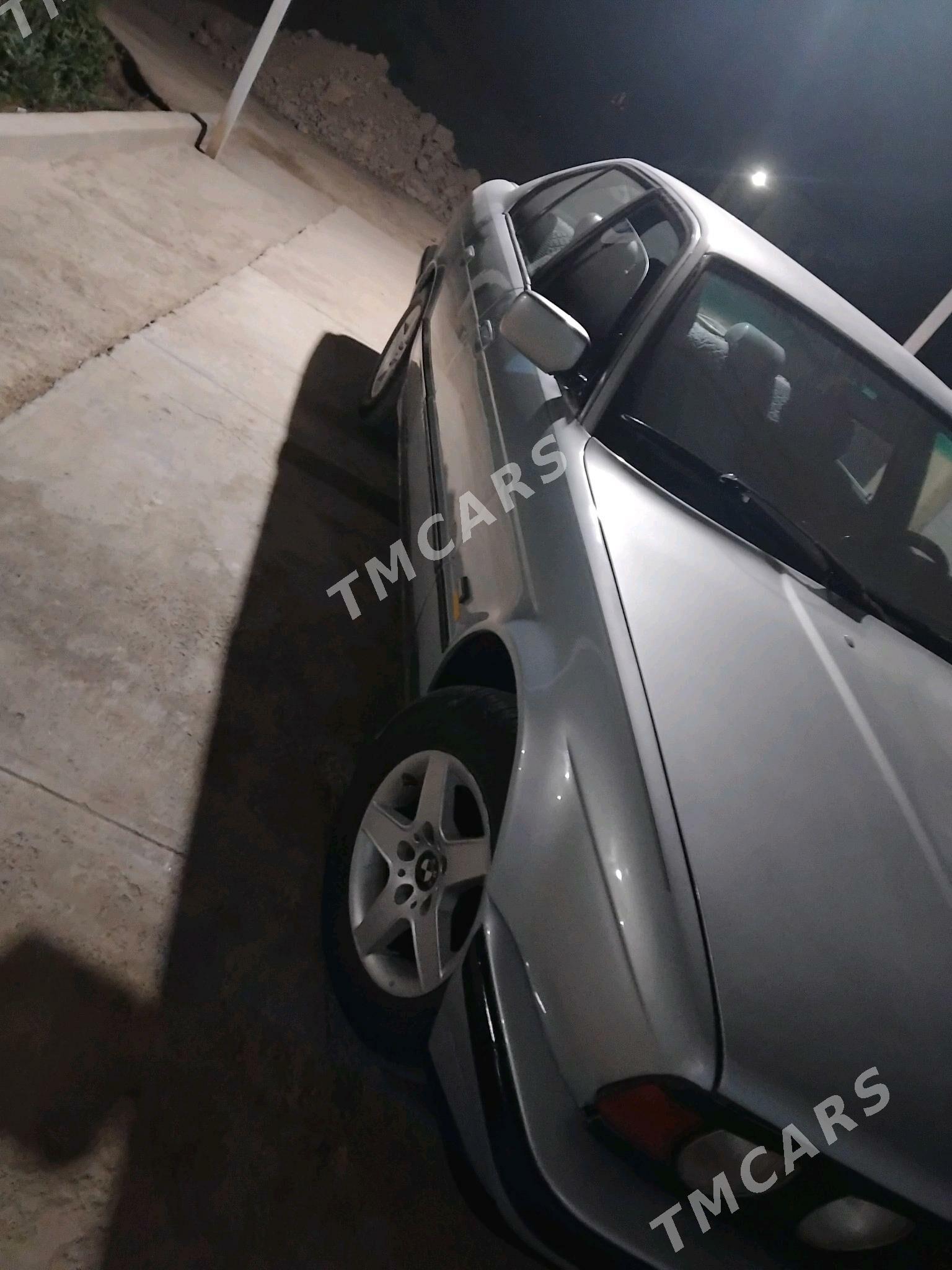 BMW 525 1993 - 60 000 TMT - Акдепе - img 3