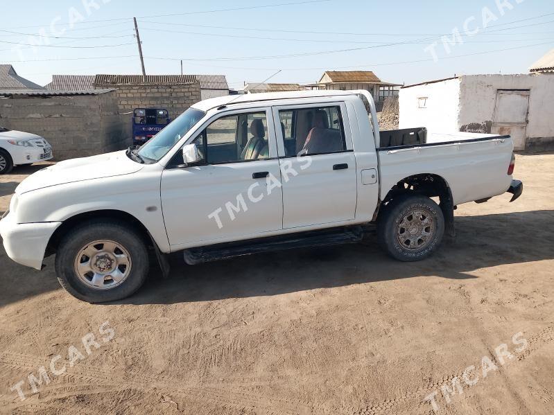 Mitsubishi L200 2002 - 80 000 TMT - Esenguly - img 4