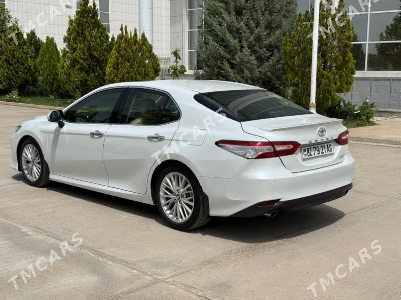 Toyota Camry 2018 - 380 000 TMT - Aşgabat - img 4