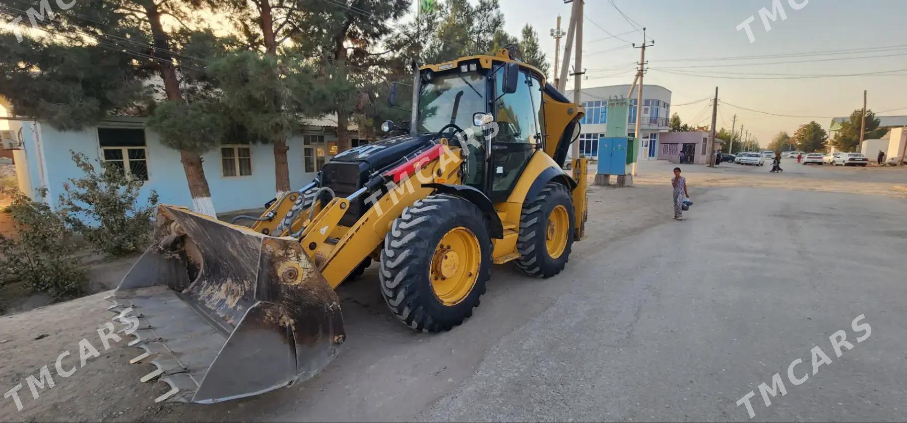 JCB 4CX ECO 2012 - 650 000 TMT - Койтендаг - img 1