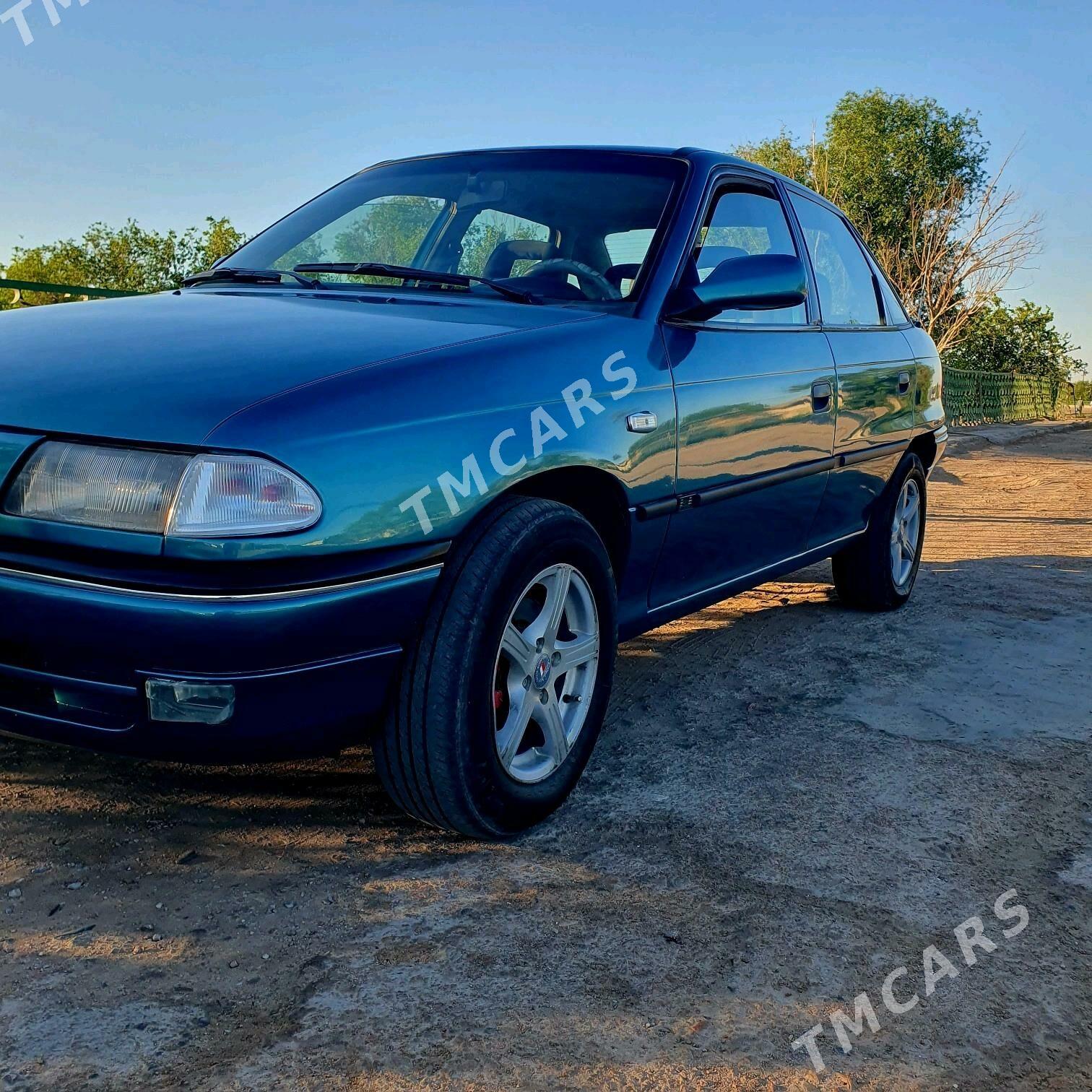 Opel Astra 1996 - 50 000 TMT - Кёнеургенч - img 4