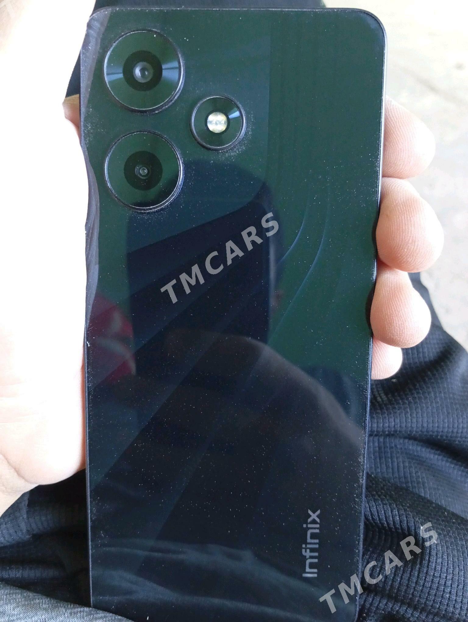 Infinix Hot 30 - Дянев - img 3