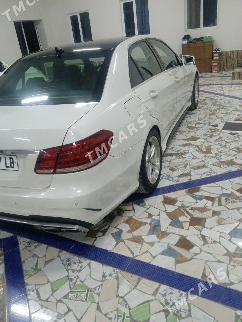 Mercedes-Benz C350 2010 - 300 000 TMT - Чарджоу - img 6