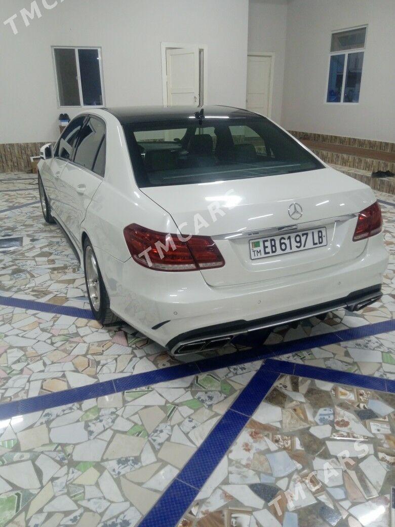 Mercedes-Benz C350 2010 - 300 000 TMT - Чарджоу - img 5