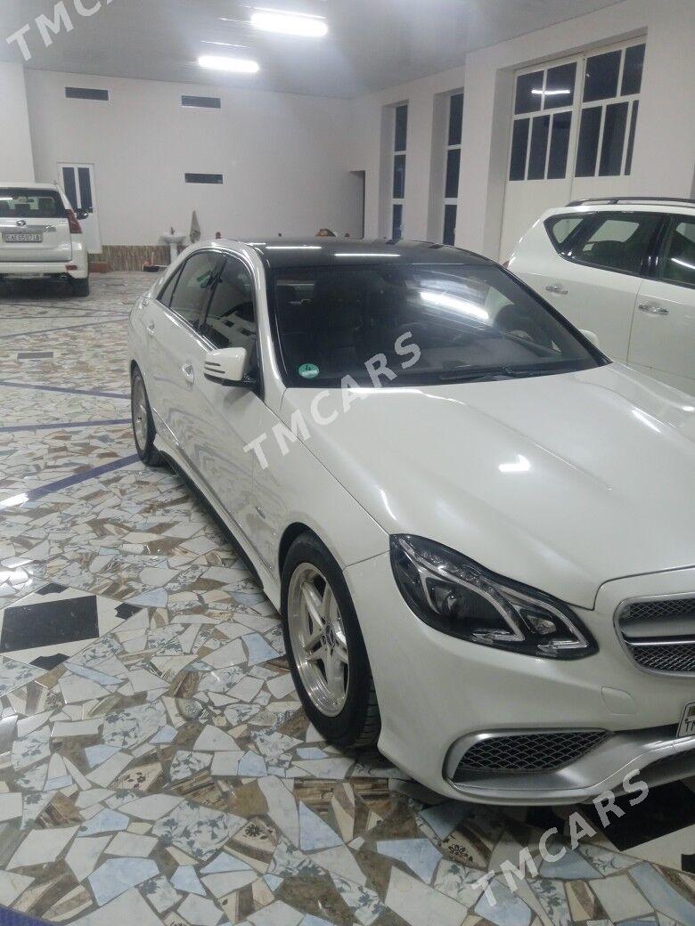 Mercedes-Benz C350 2010 - 300 000 TMT - Чарджоу - img 2