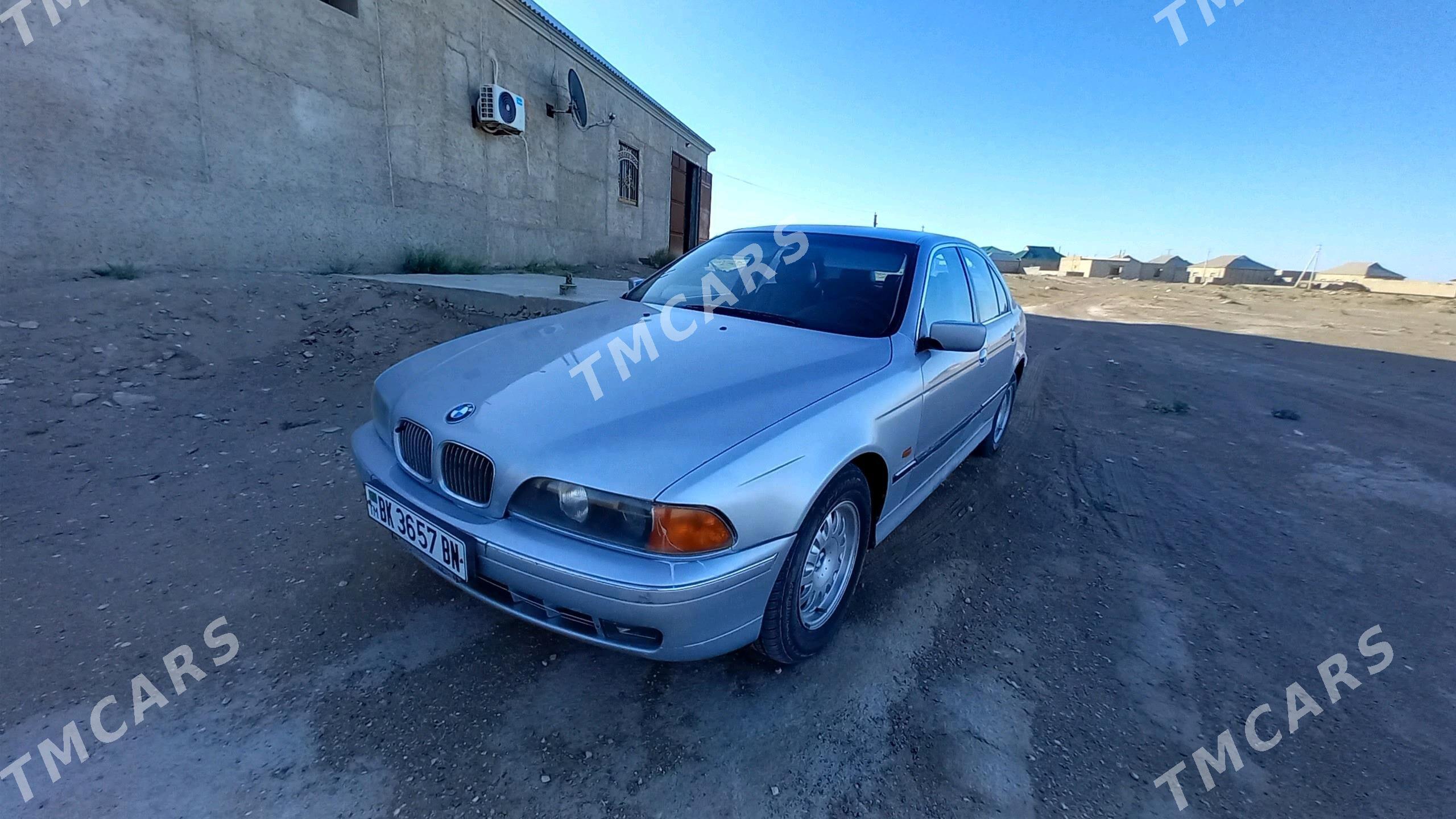 BMW 525 1997 - 72 000 TMT - Гумдаг - img 2
