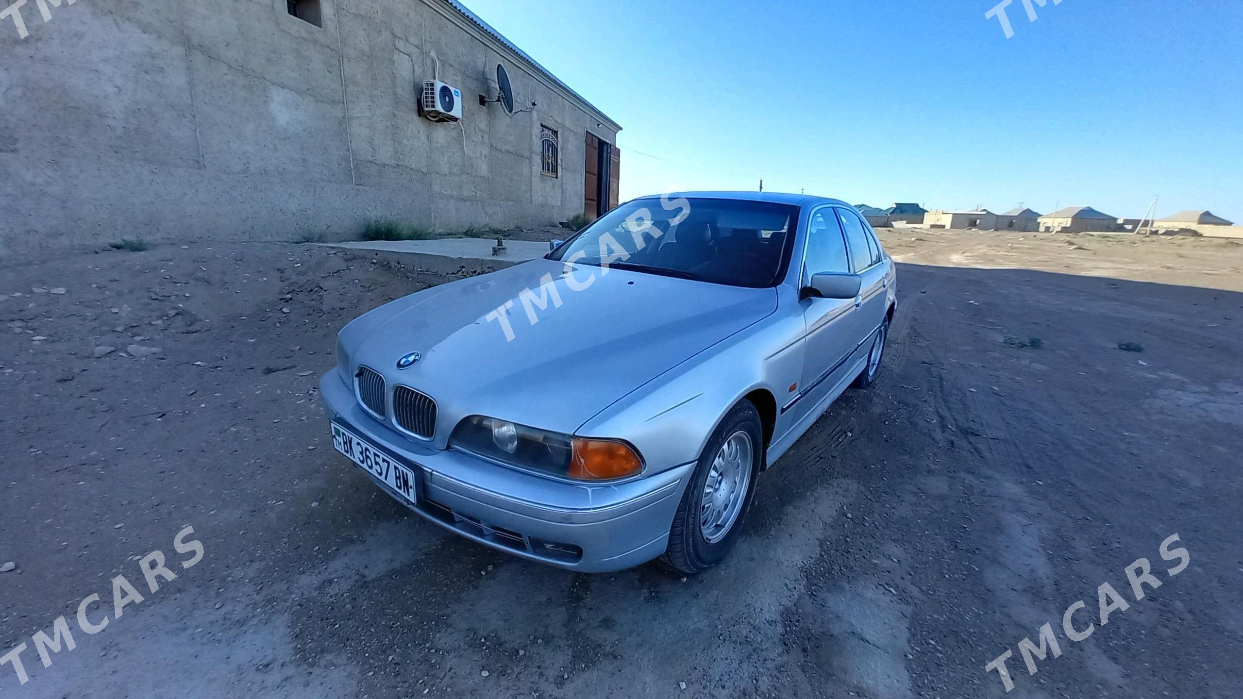 BMW 525 1997 - 72 000 TMT - Гумдаг - img 5