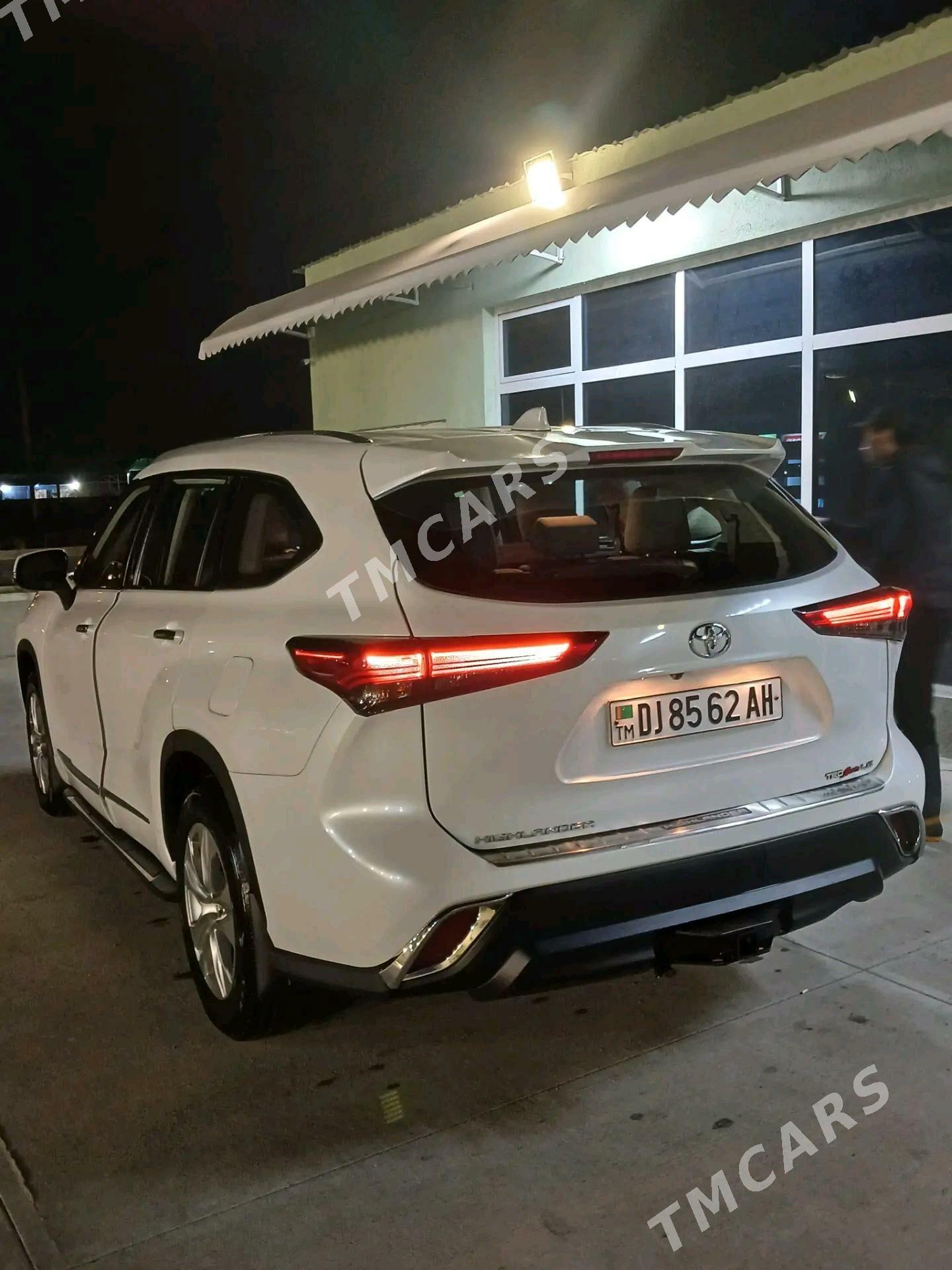 Toyota Highlander 2021 - 435 000 TMT - Ашхабад - img 6