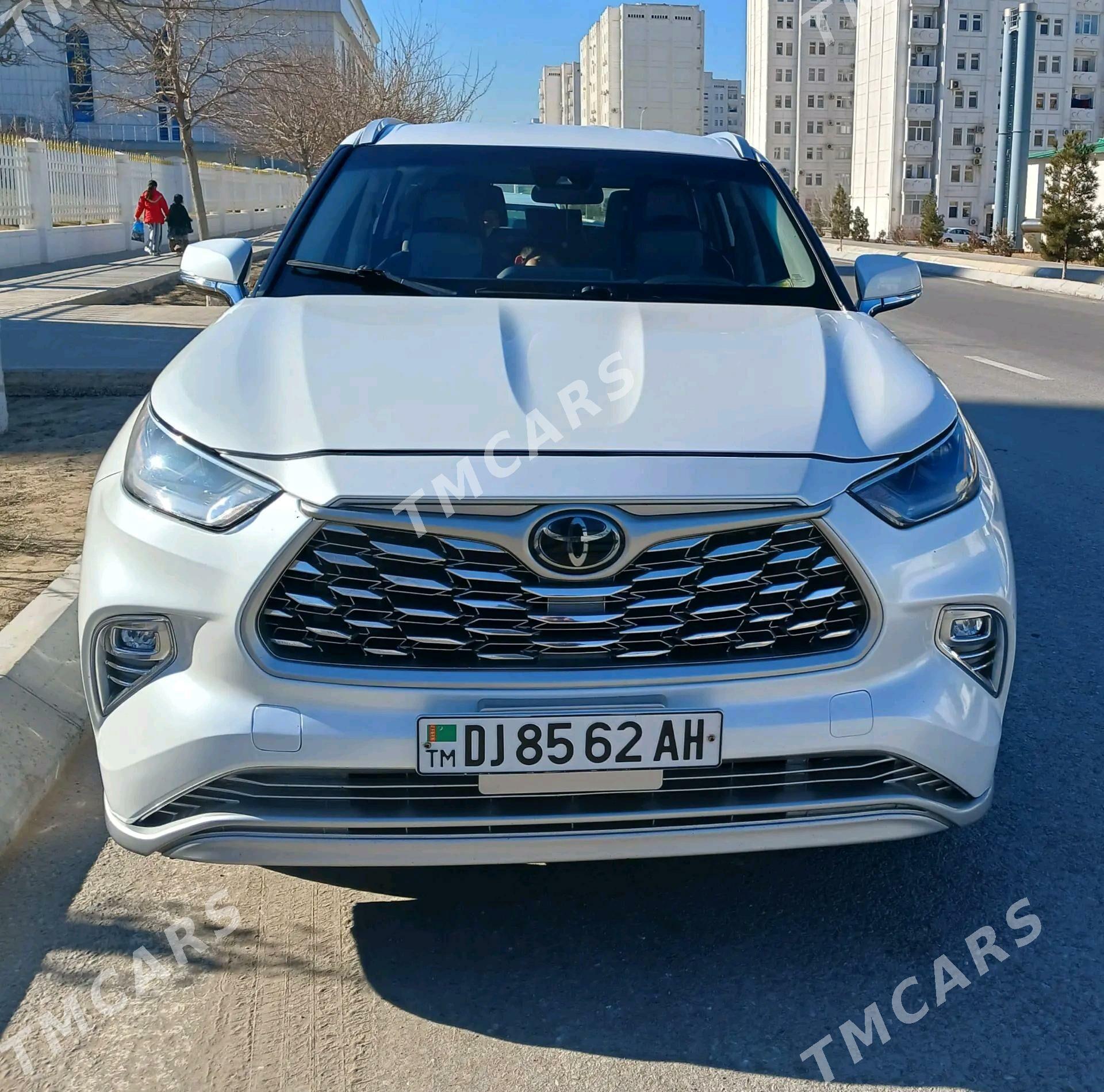 Toyota Highlander 2021 - 435 000 TMT - Ашхабад - img 2