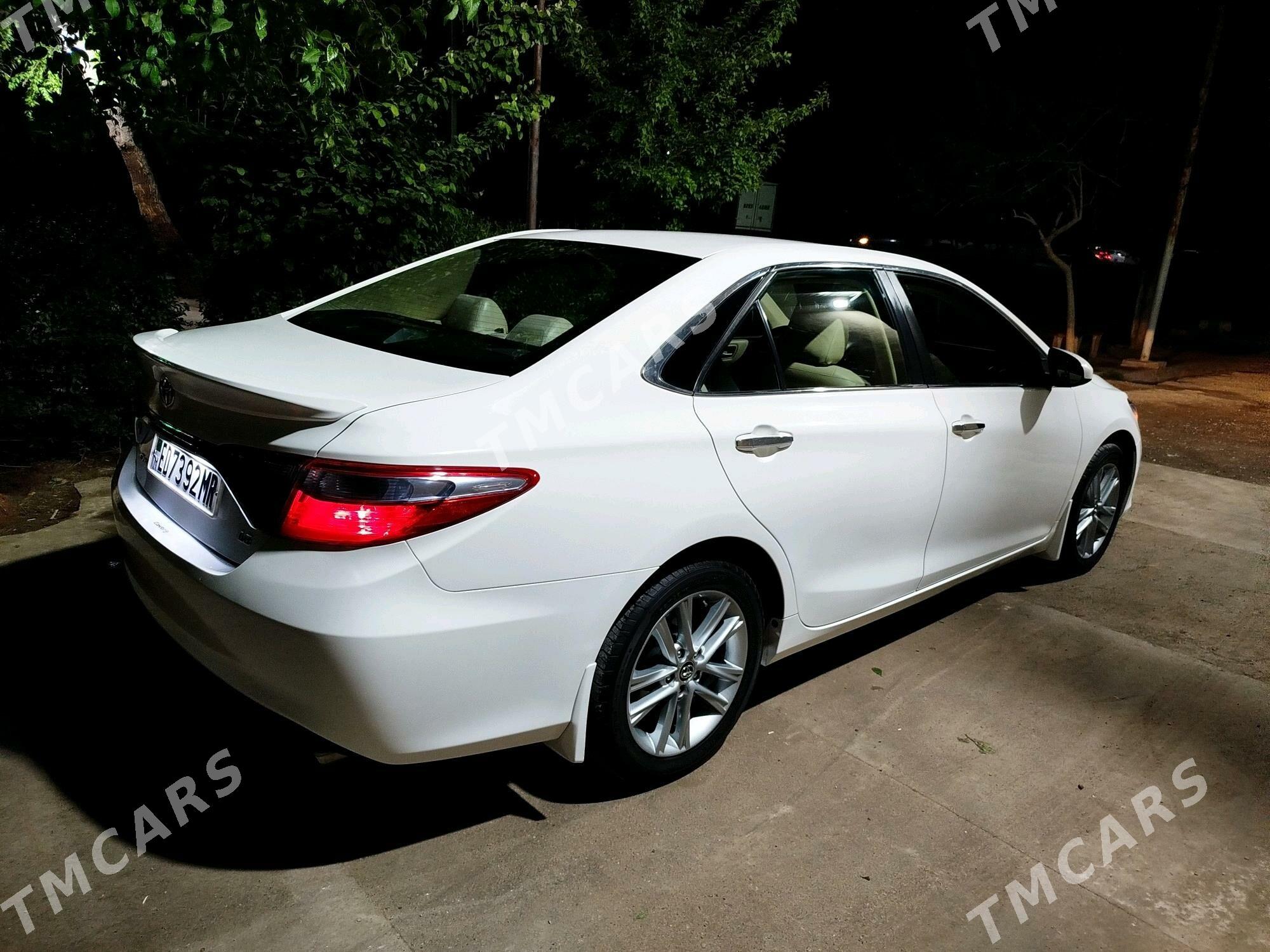 Toyota Camry 2015 - 260 000 TMT - Мары - img 3