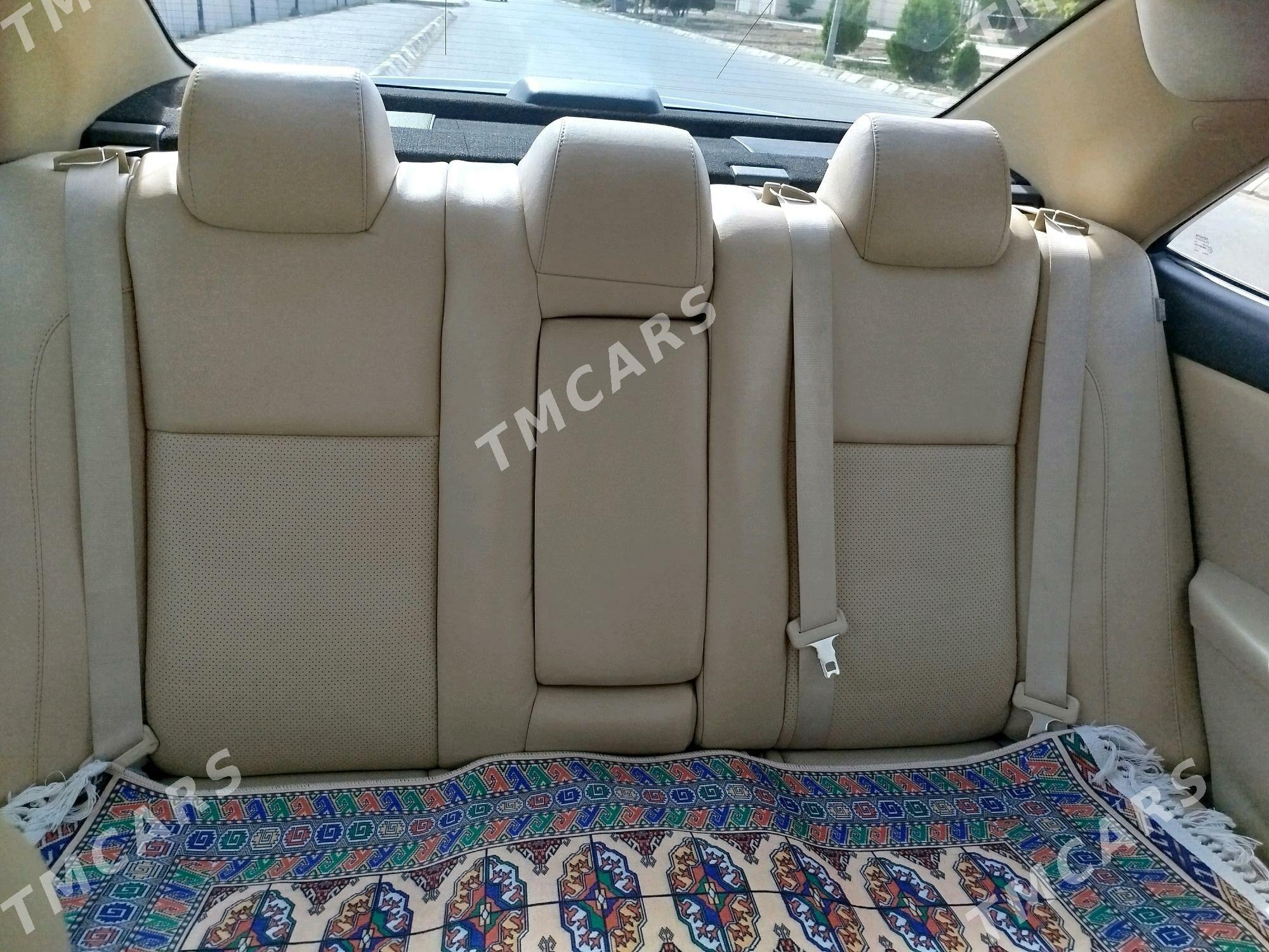 Toyota Camry 2015 - 260 000 TMT - Мары - img 9