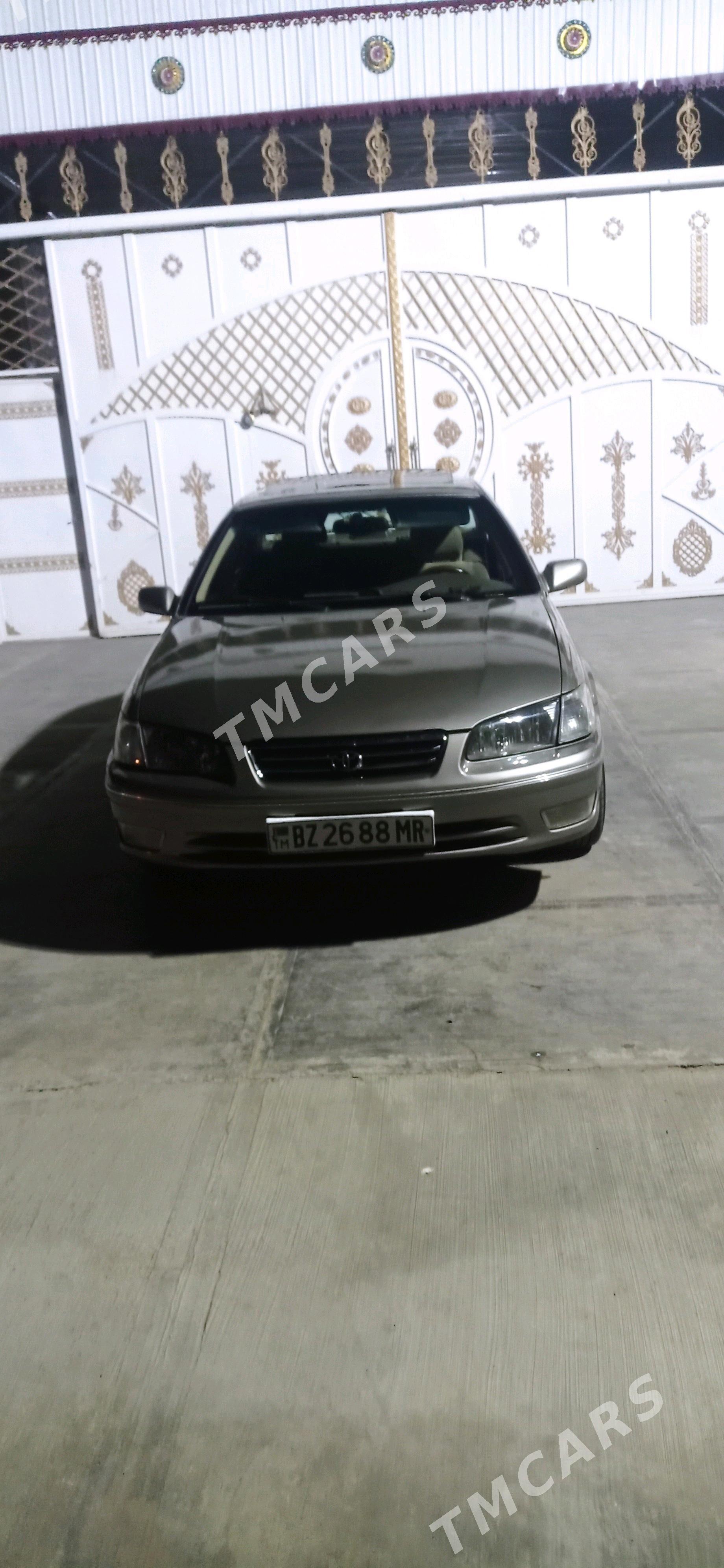Toyota Camry 1999 - 140 000 TMT - Байрамали - img 4