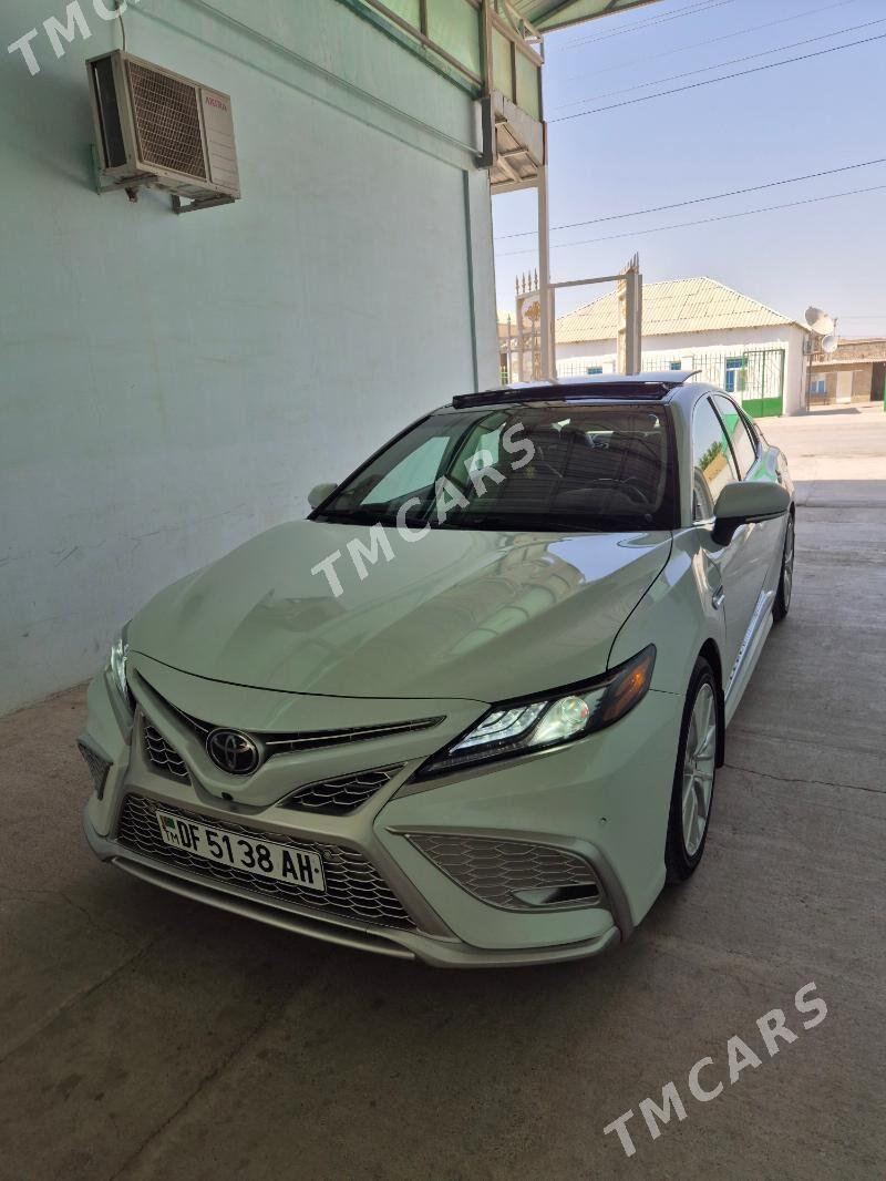 Toyota Camry 2020 - 425 000 TMT - 11 mkr - img 2