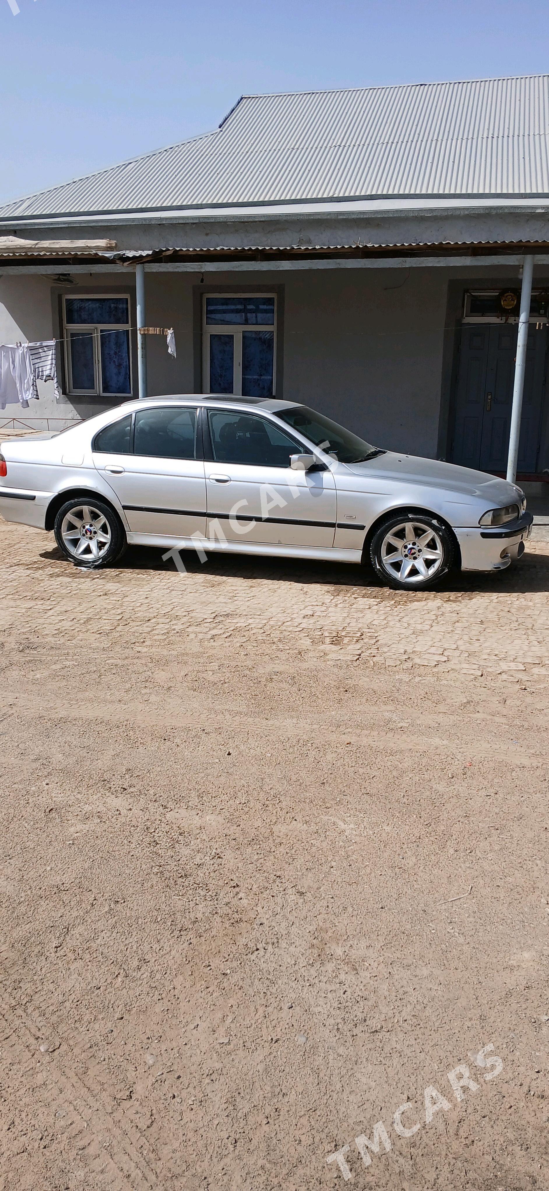 BMW 530 2002 - 100 000 TMT - Sakarçäge - img 6
