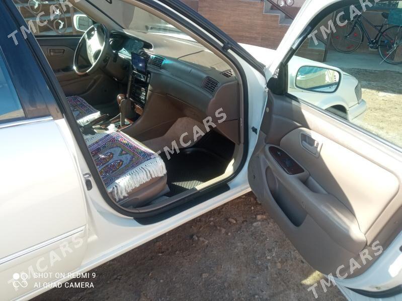 Toyota Camry 2000 - 150 000 TMT - Mary - img 5