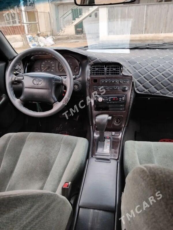 Toyota Chaser 1995 - 48 000 TMT - Балканабат - img 2