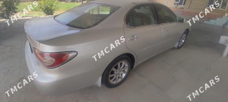 Lexus ES 300 2002 - 192 000 TMT - Mary - img 5