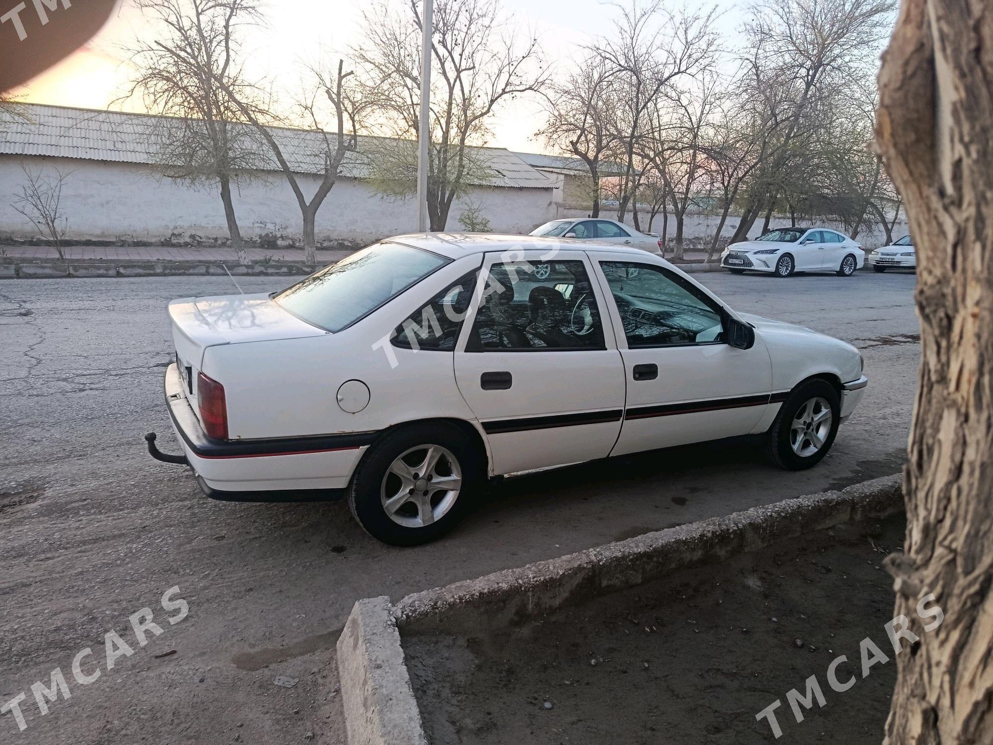 Opel Vectra 1991 - 26 000 TMT - Mary - img 3