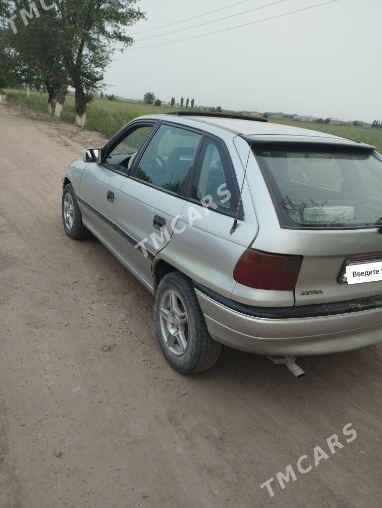 Opel Astra 1991 - 35 000 TMT - Губадаг - img 5