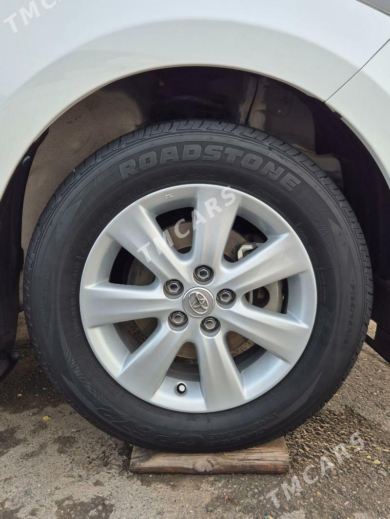 Toyota Corolla 2014 - 240 000 TMT - Ашхабад - img 9