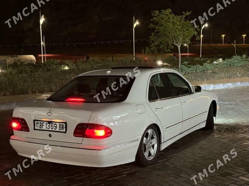 Mercedes-Benz E320 2002 - 115 000 TMT - Туркменбаши - img 4