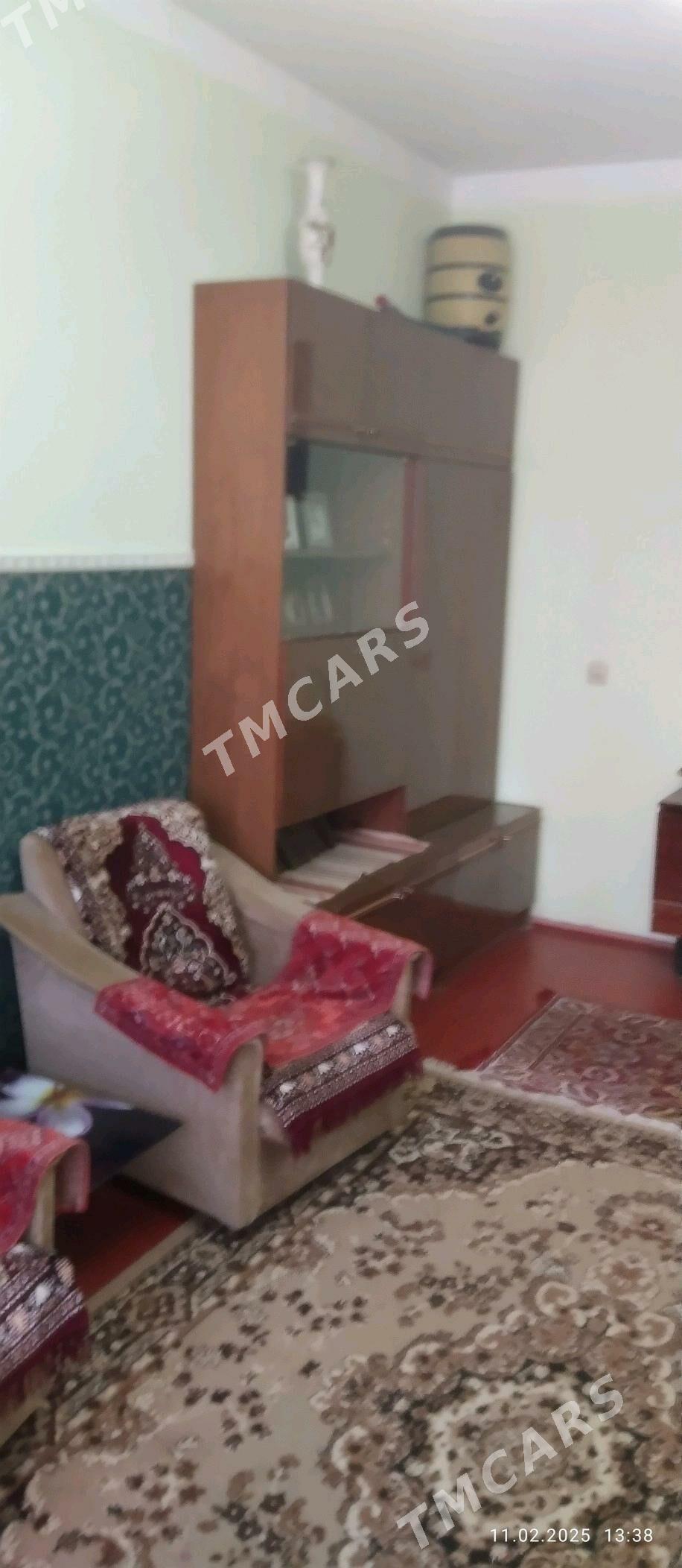 Продается  3 комнаты Ким район - Aşgabat - img 8