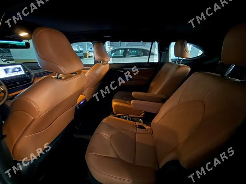 Toyota Highlander 2022 - 1 000 000 TMT - Arçabil şaýoly - img 10