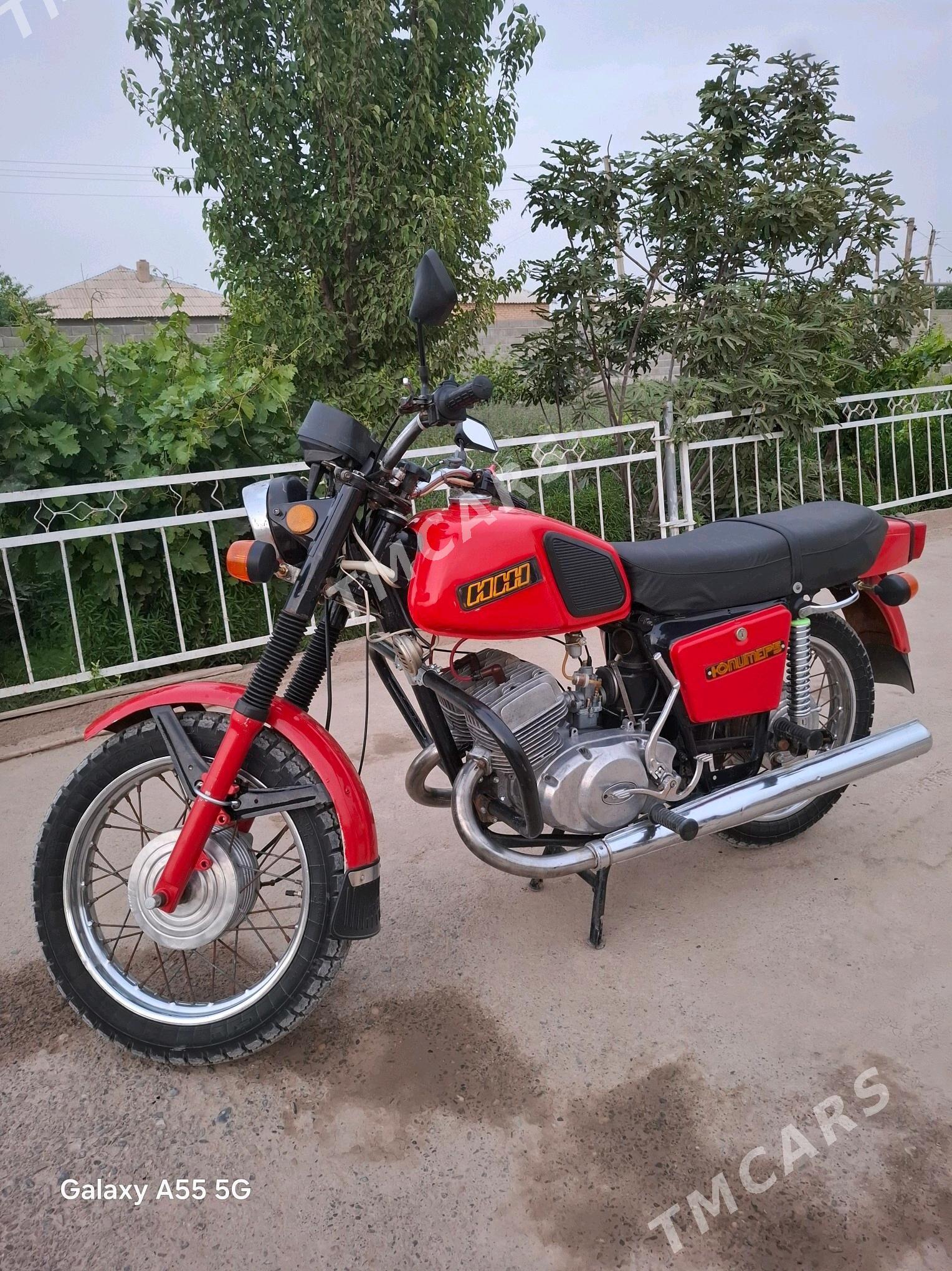 Iž Ýupiter 1997 - 26 000 TMT - Теджен - img 2