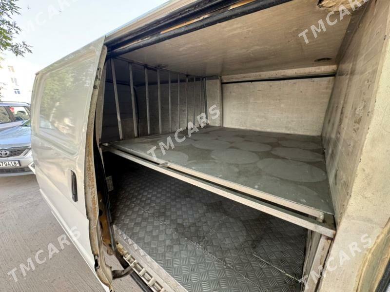 Toyota Hiace 2001 - 85 000 TMT - Туркменабат - img 4