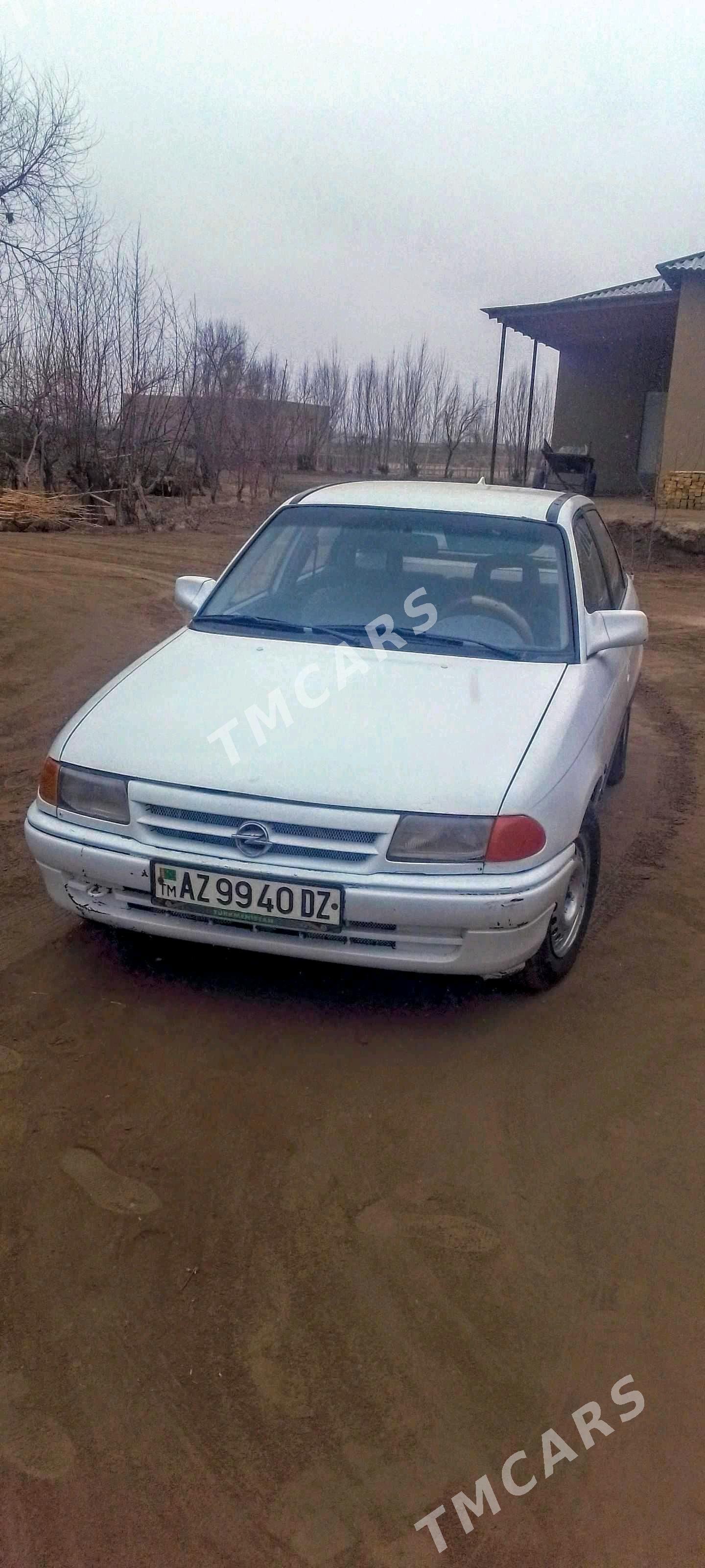 Opel Astra 1993 - 26 000 TMT - Gubadag - img 2
