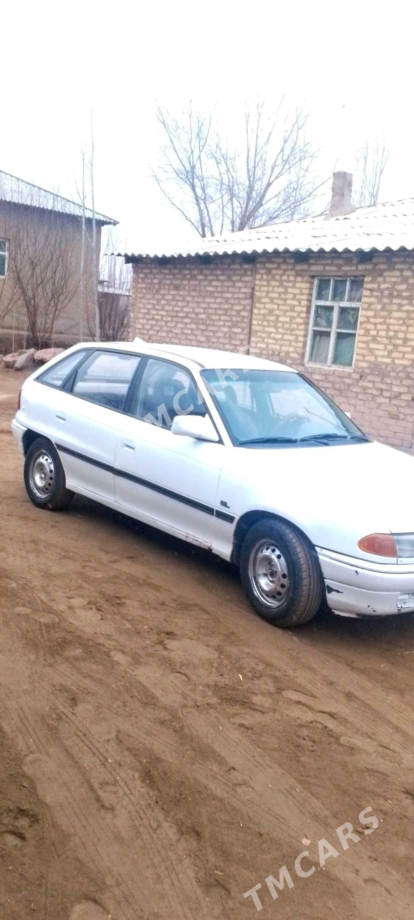 Opel Astra 1993 - 26 000 TMT - Gubadag - img 5