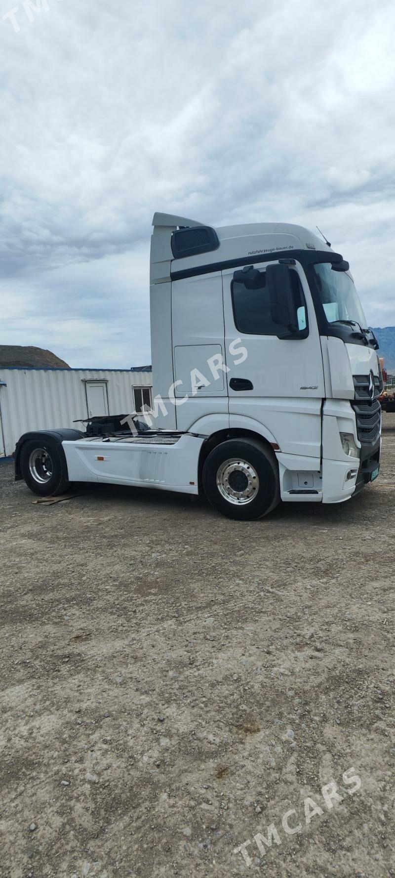 Volvo FH 500 2014 - 800 000 TMT - Ак-Бугдайский этрап - img 3