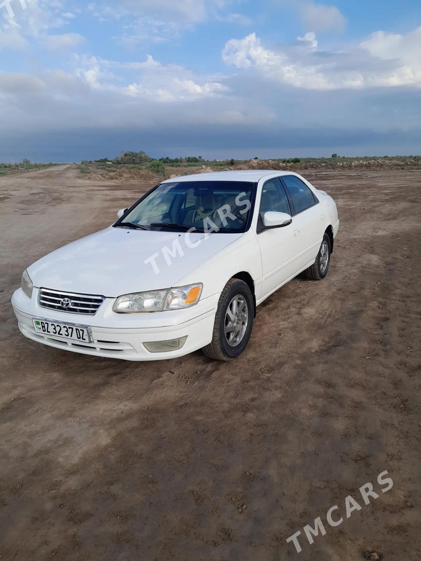 Toyota Camry 1999 - 140 000 TMT - Akdepe - img 3