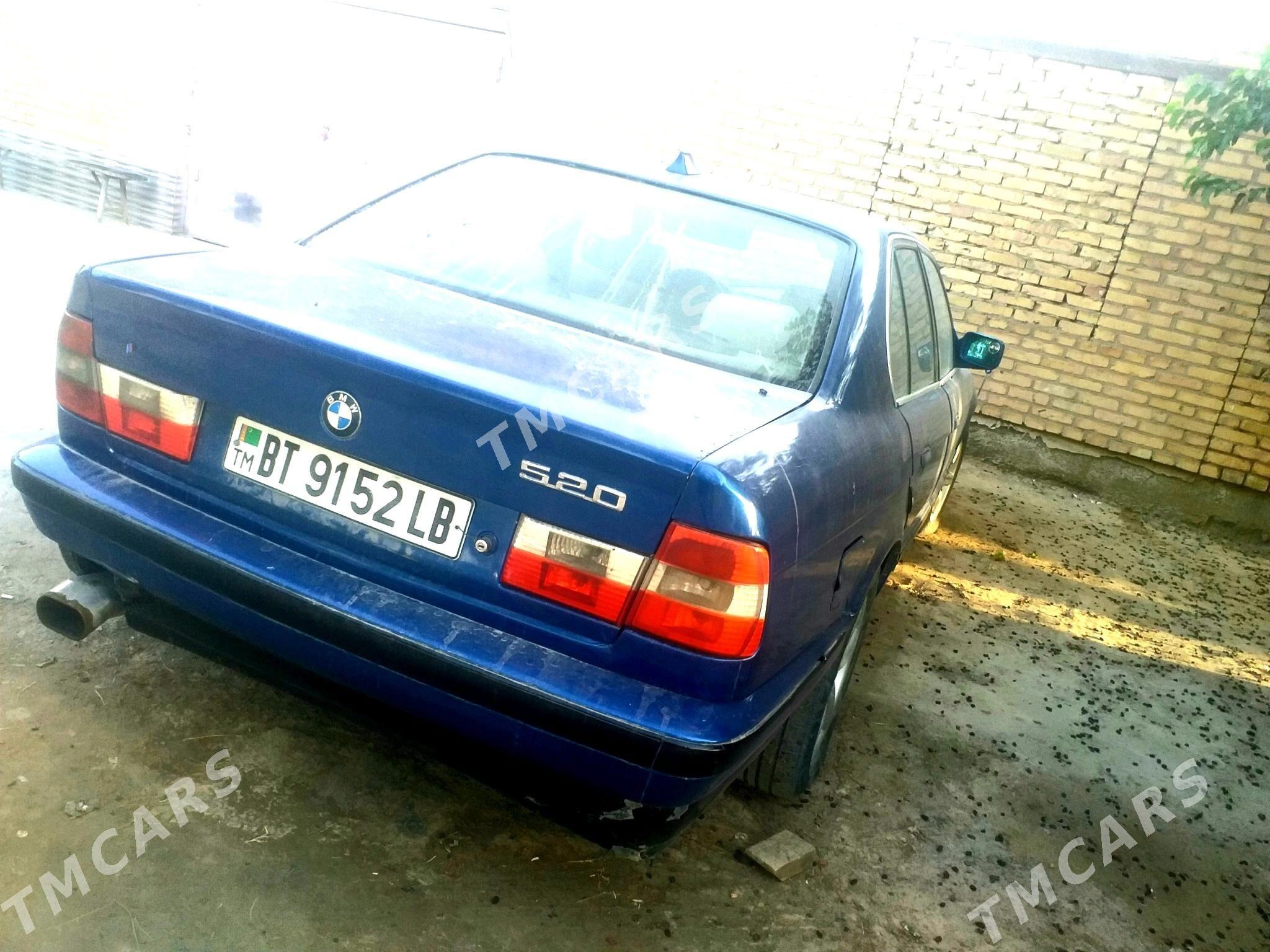 BMW 520 1991 - 25 000 TMT - Türkmenabat - img 4