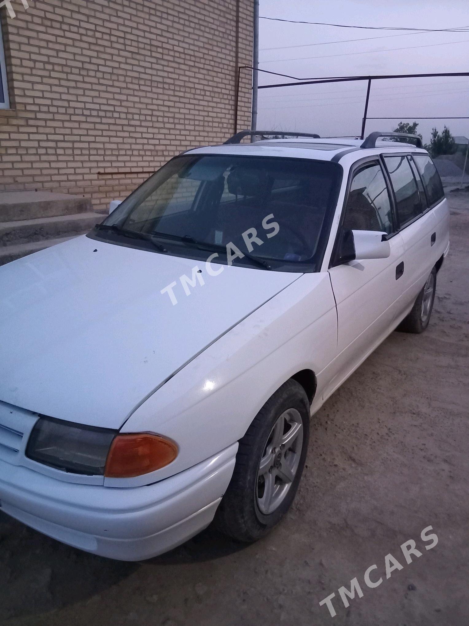 Opel Astra 1993 - 29 000 TMT - Мары - img 2