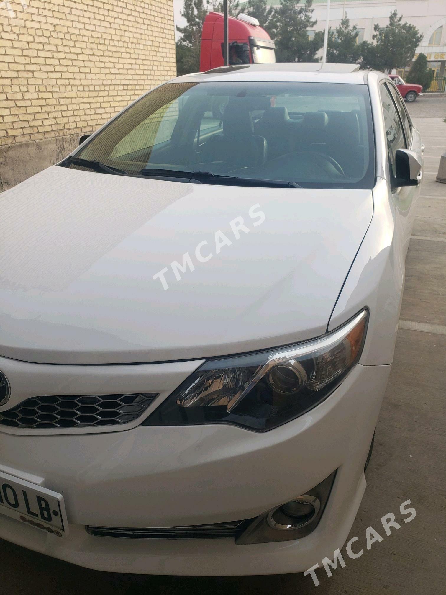 Toyota Camry 2012 - 200 000 TMT - Dänew - img 4