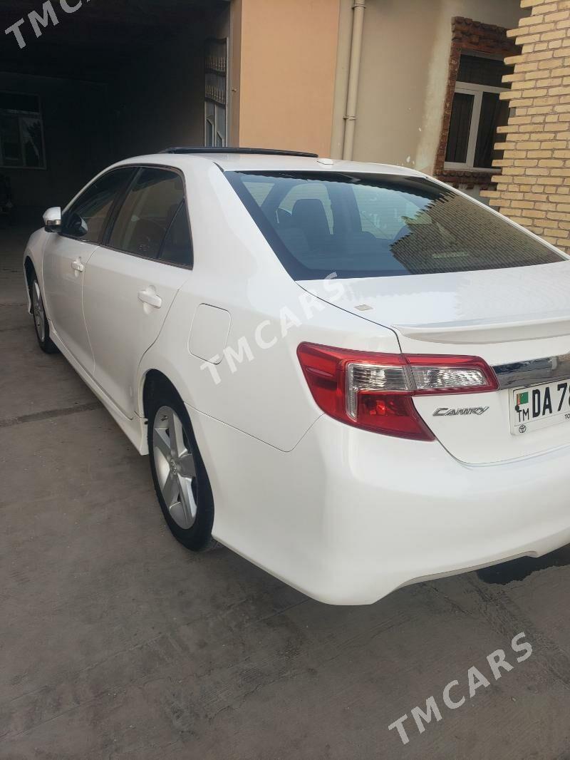 Toyota Camry 2012 - 200 000 TMT - Dänew - img 6