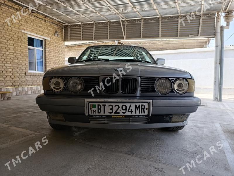BMW 525 1990 - 42 000 TMT - Байрамали - img 3