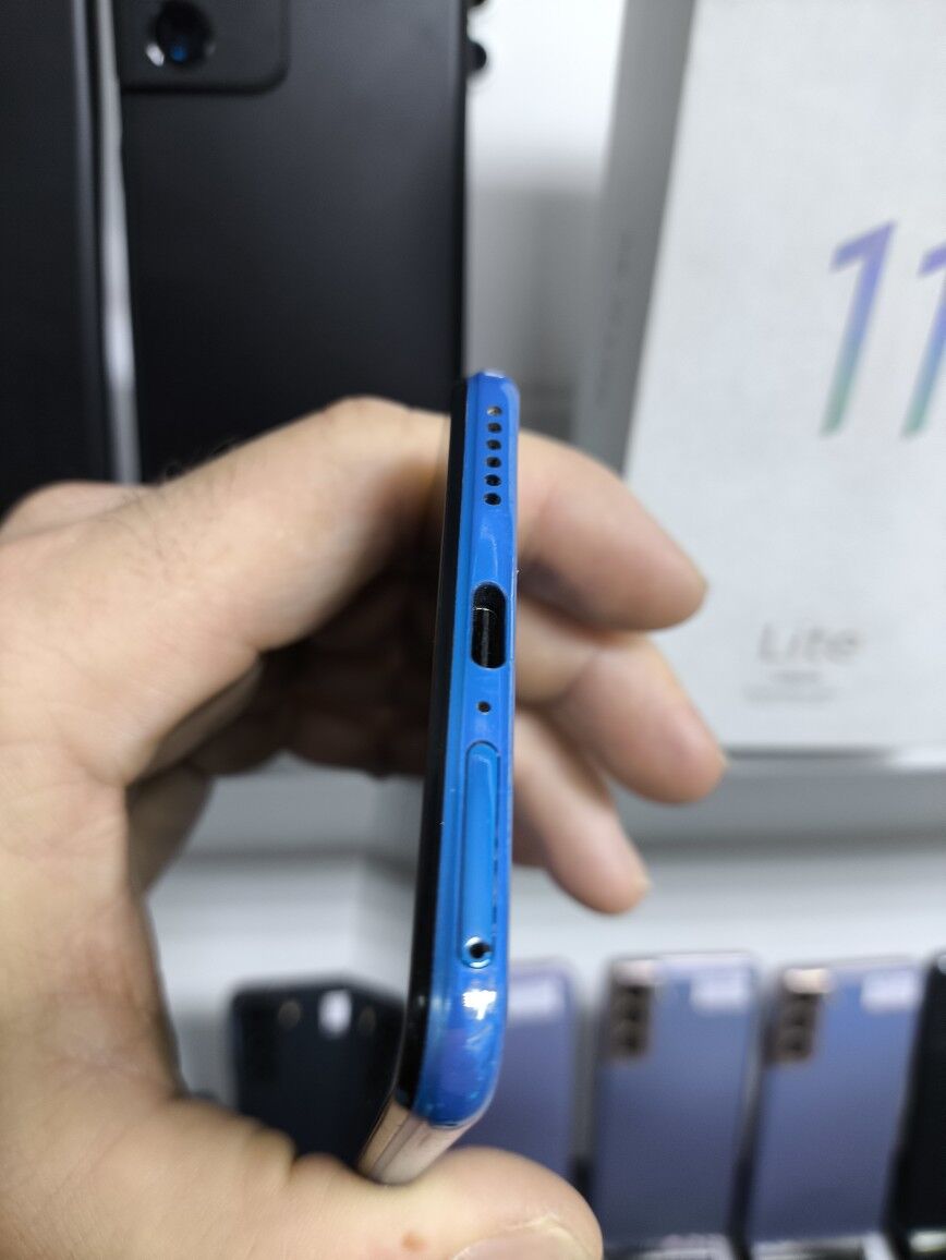 MI 11 LITE 6/128 GB MI GLOBAL - Торговый центр "15 лет Независимости" - img 3