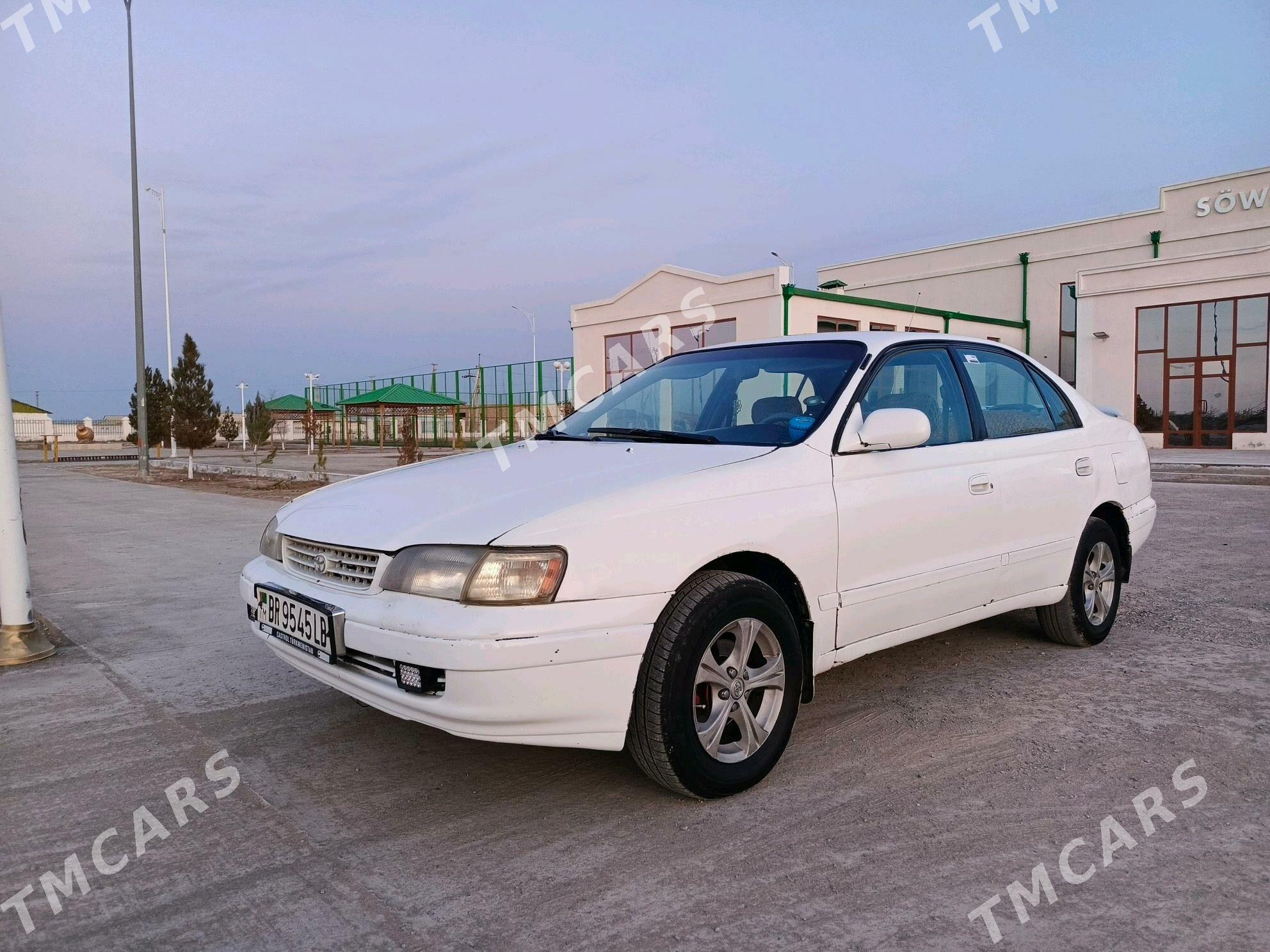 Toyota Carina 1994 - 50 000 TMT - Darganata - img 3