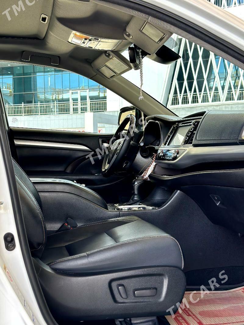 Toyota Highlander 2018 - 460 000 TMT - Aşgabat - img 6