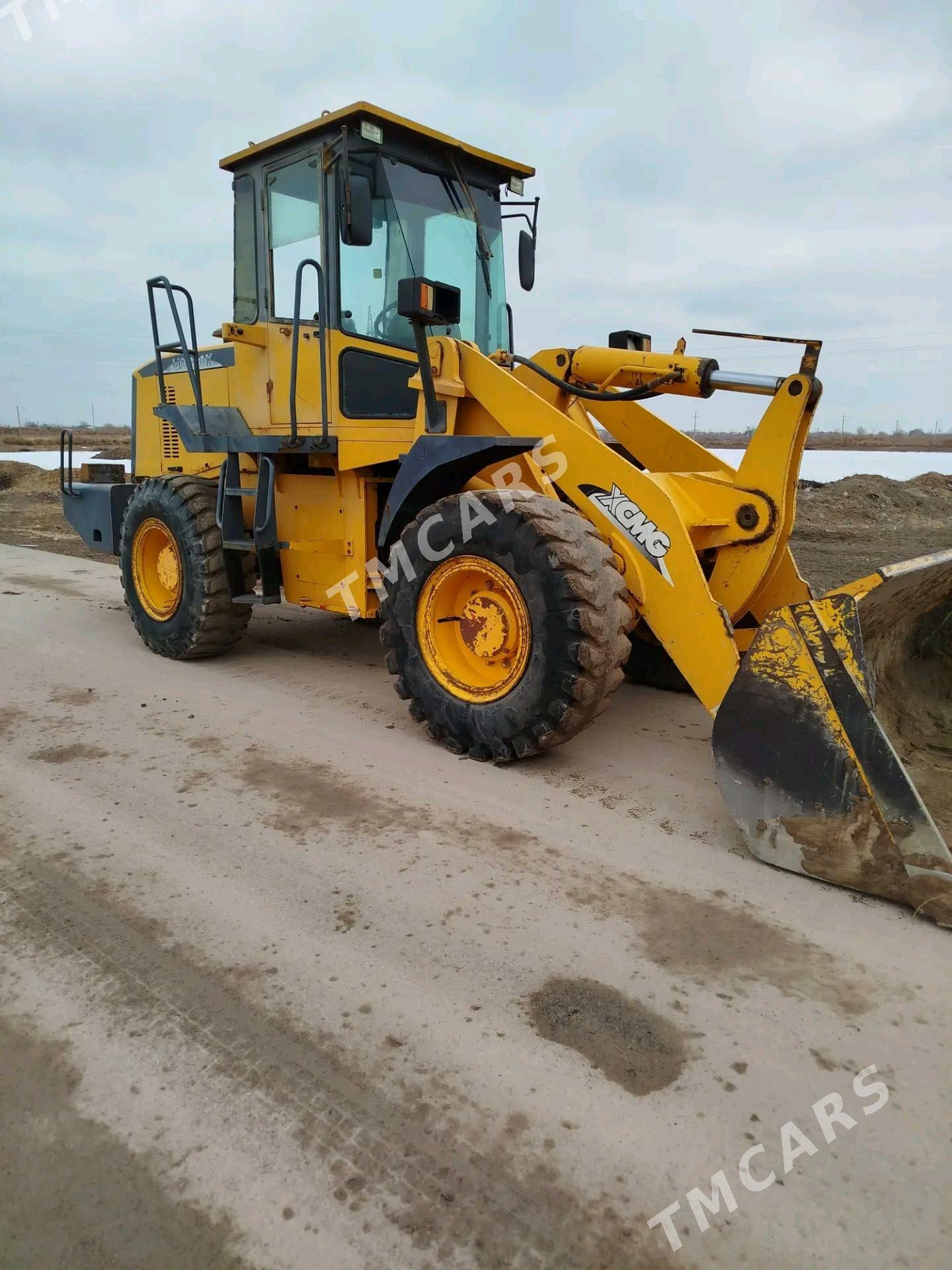 XCMG LW300F 2010 - 300 000 TMT - Шабатский этрап - img 1