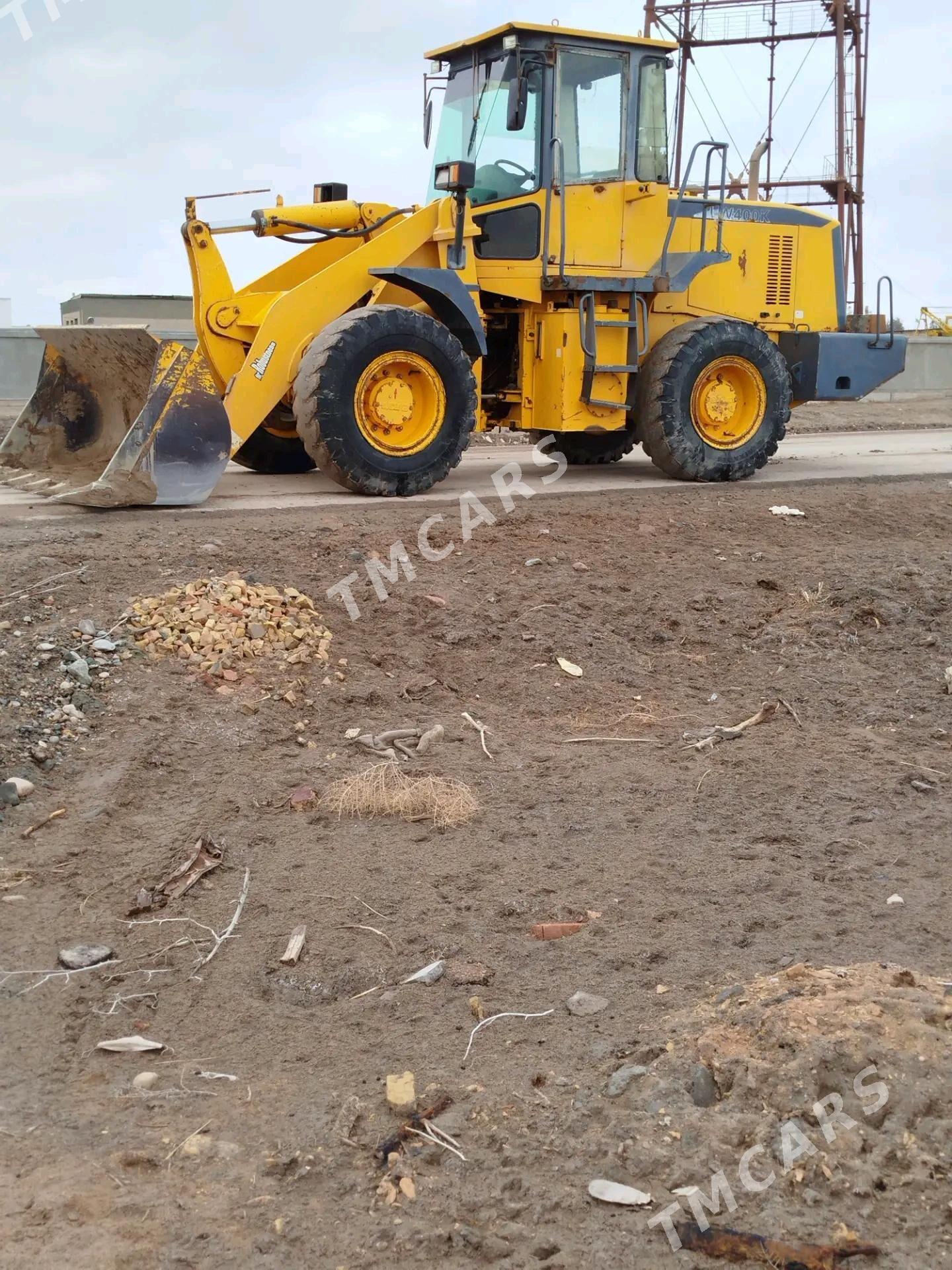 XCMG LW300F 2010 - 300 000 TMT - Шабатский этрап - img 2