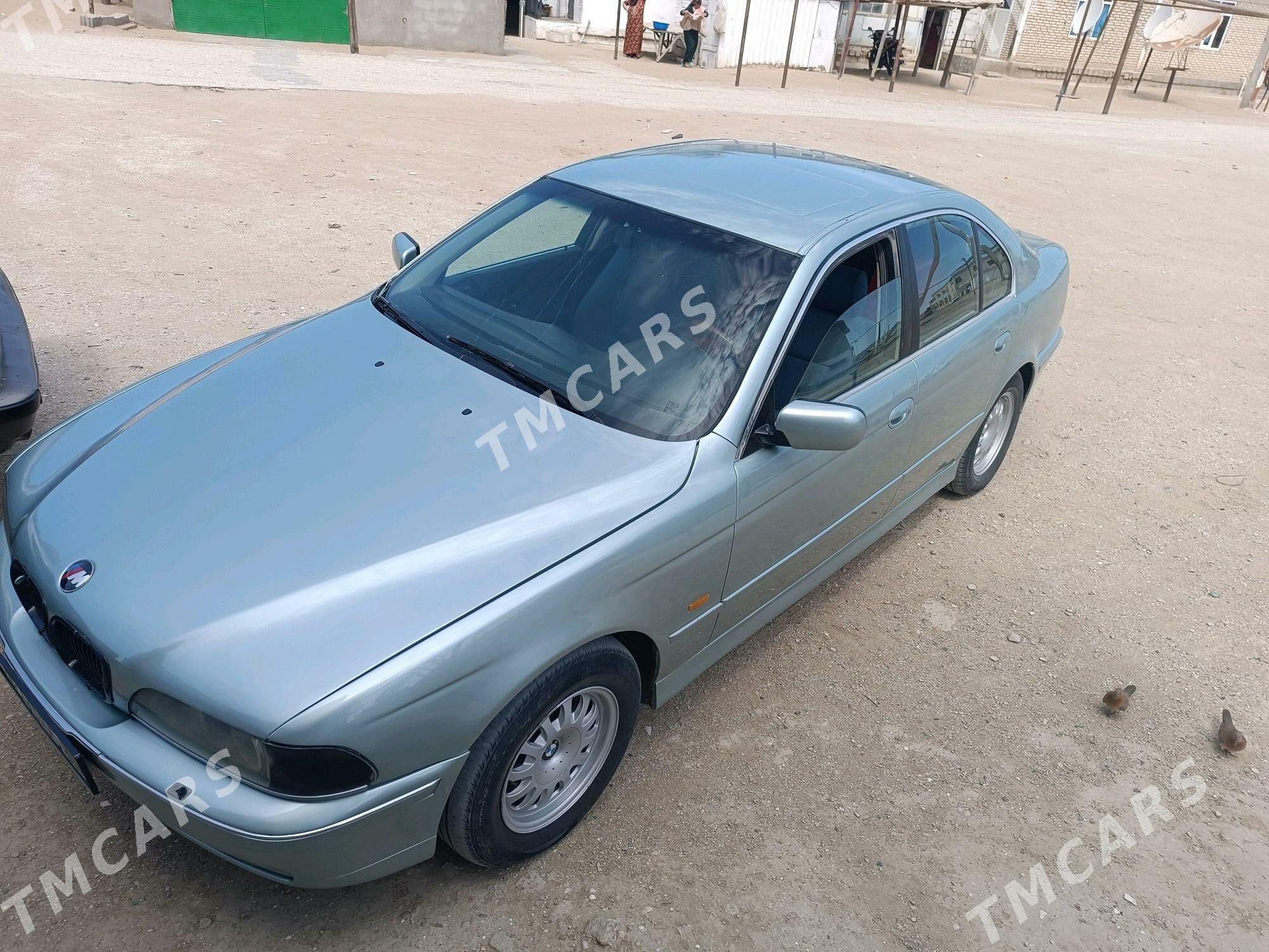 BMW E39 1996 - 60 000 TMT - Балканабат - img 2