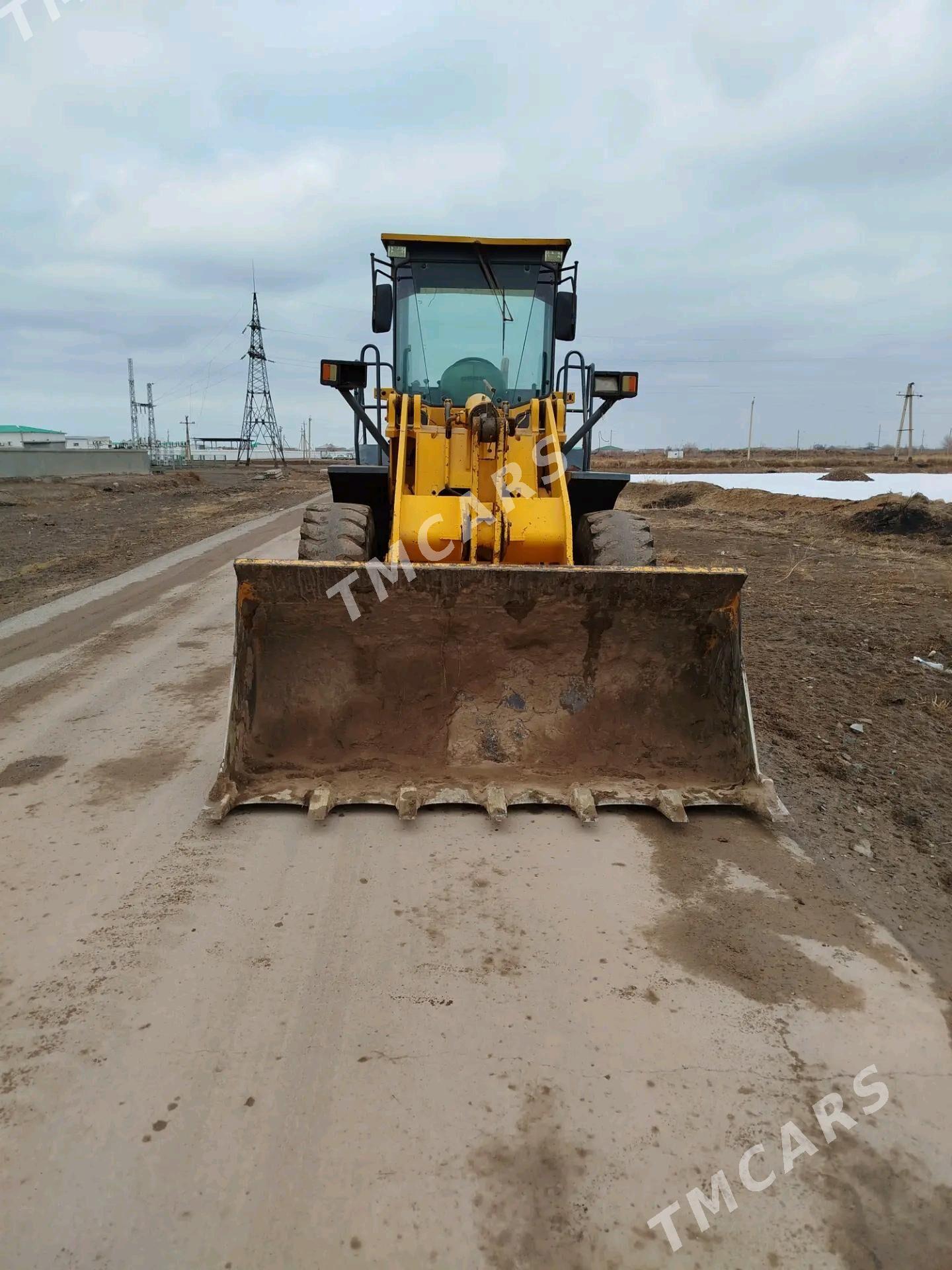 XCMG LW300F 2010 - 300 000 TMT - Шабатский этрап - img 4