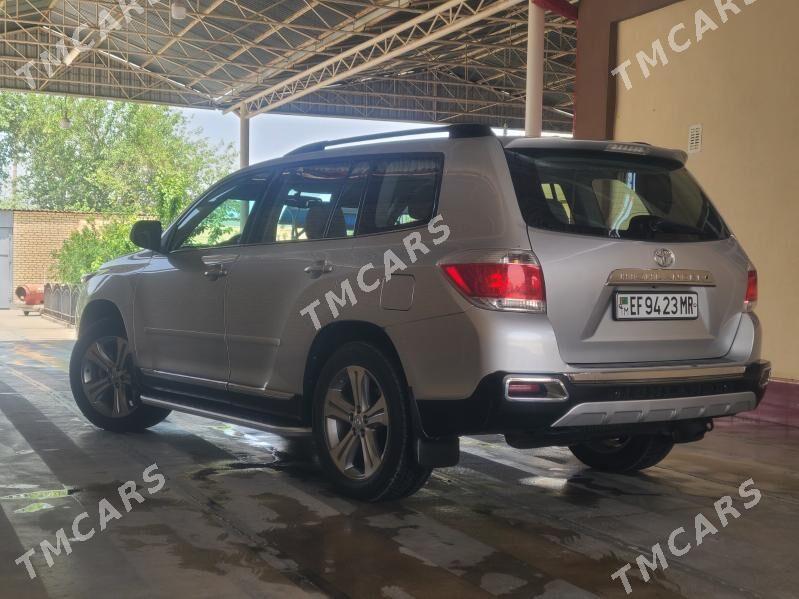 Toyota Highlander 2012 - 350 000 TMT - Мары - img 2