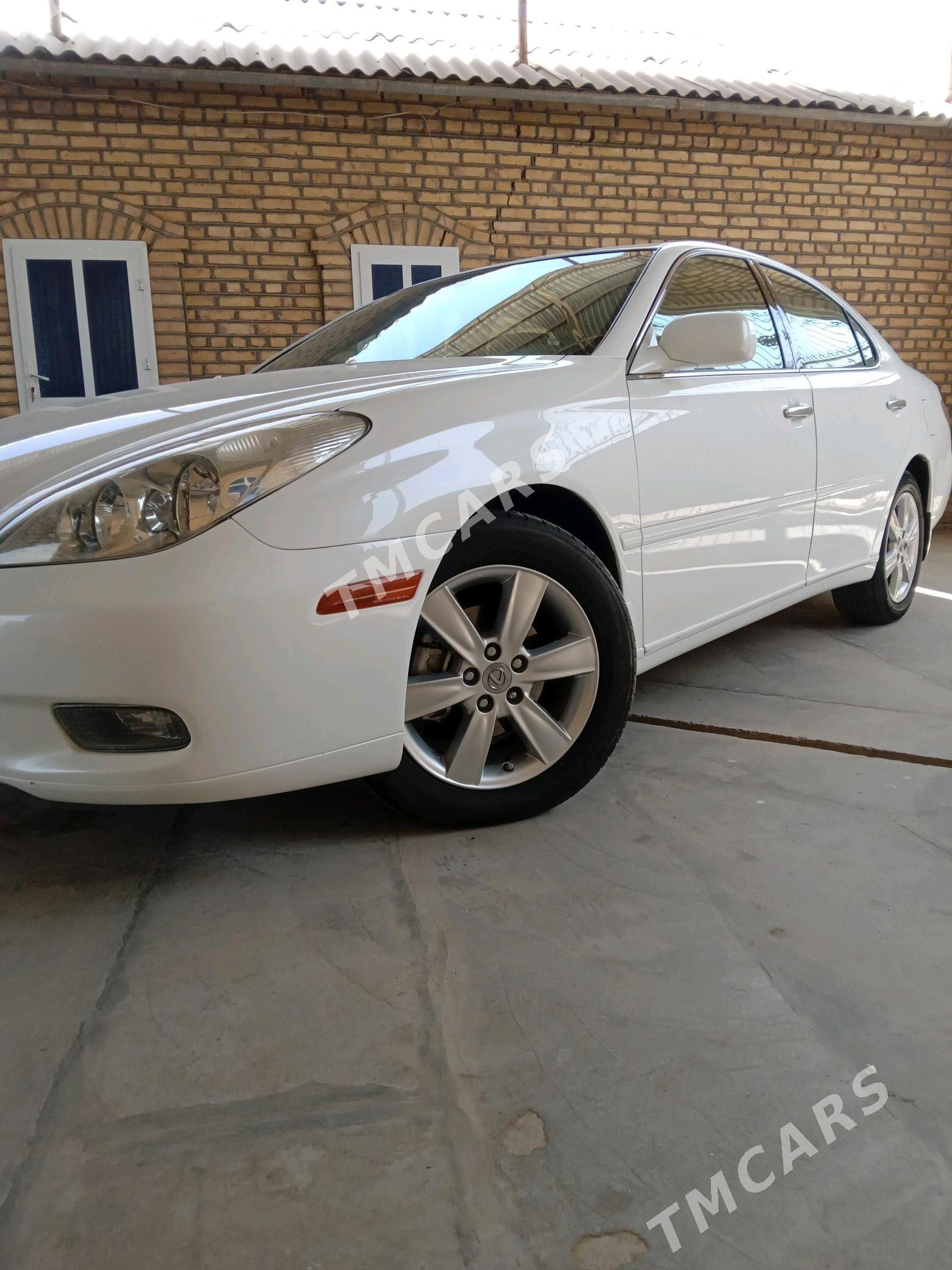 Lexus ES 300 2002 - 175 000 TMT - Mary - img 3
