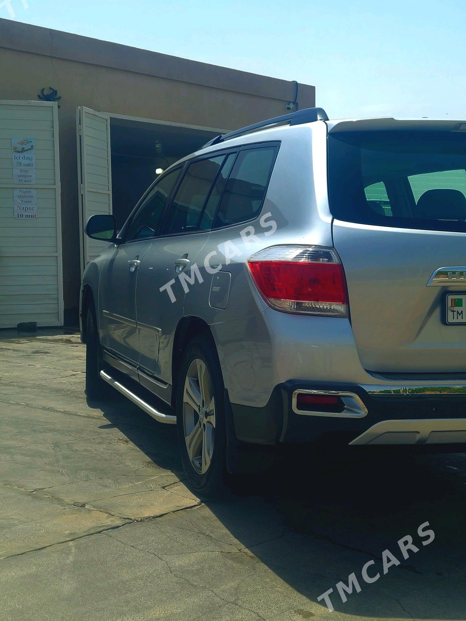 Toyota Highlander 2012 - 350 000 TMT - Мары - img 8