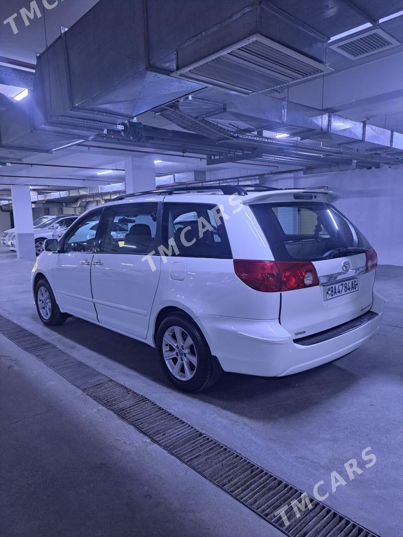 Toyota Sienna 2008 - 230 000 TMT - Aşgabat - img 4