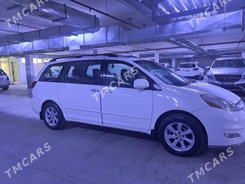 Toyota Sienna 2008 - 230 000 TMT - Aşgabat - img 9